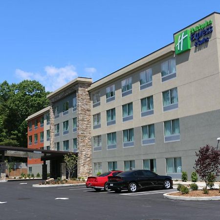 Holiday Inn Express & Suites - Hendersonville Se - Flat Rock By Ihg Buitenkant foto